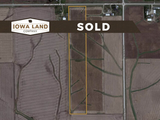 Linn 25 Featured SOLD