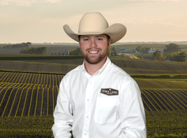 NEW - Luke w_ background