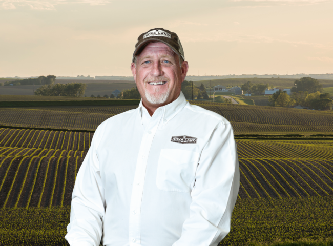 New - Jim w_ background Jim Davis